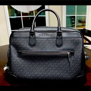 AUTHENTIC MK travel bag